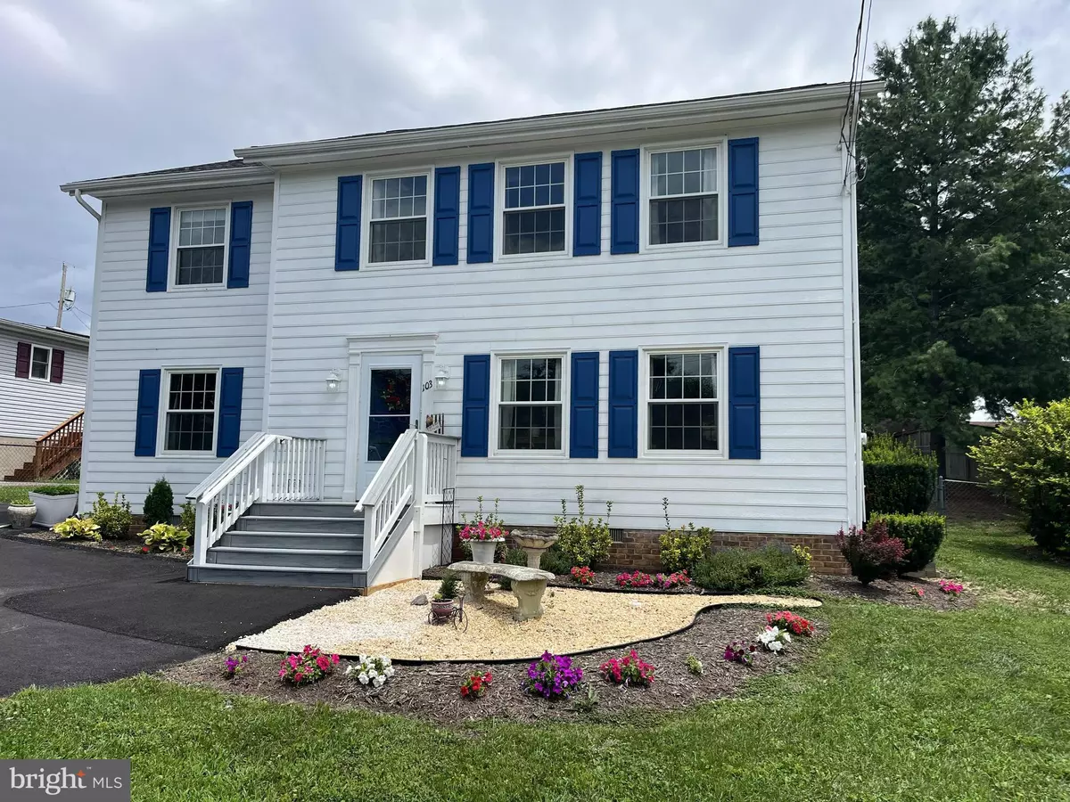 Winchester, VA 22602,103 FENWICK COURT
