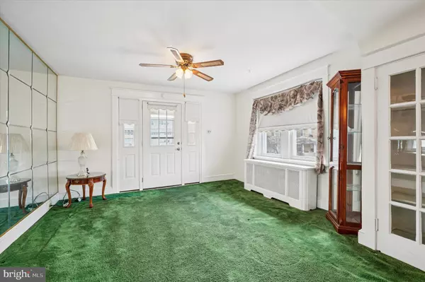 Jenkintown, PA 19046,309 CEDAR ST