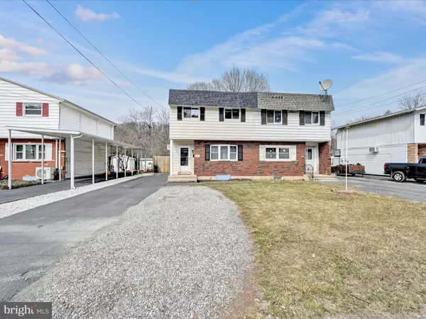 Pottsville, PA 17901,201 E BACON ST