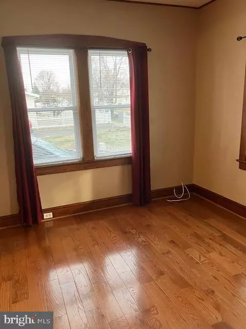Riverside, NJ 08075,506 ARNDT AVE