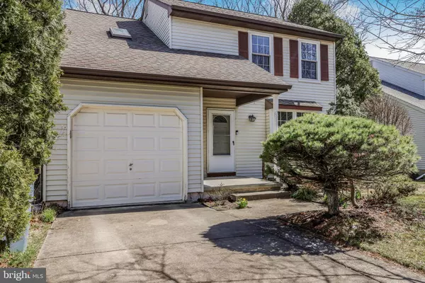 121 CUFFYS LN, Cherry Hill, NJ 08003