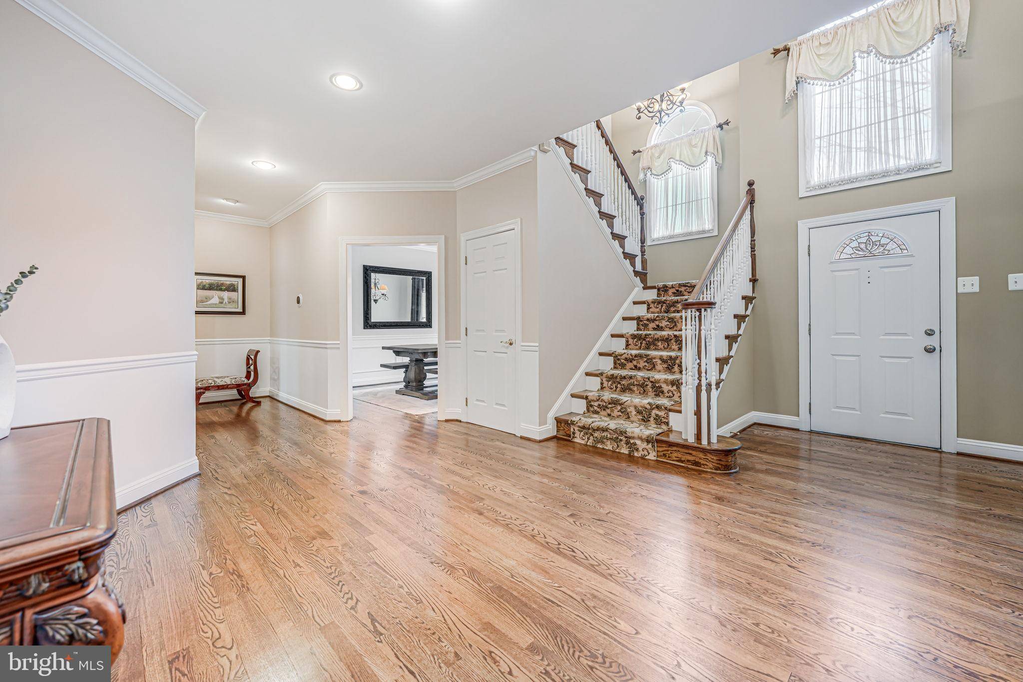 Sterling, VA 20165,46448 MONTGOMERY PL
