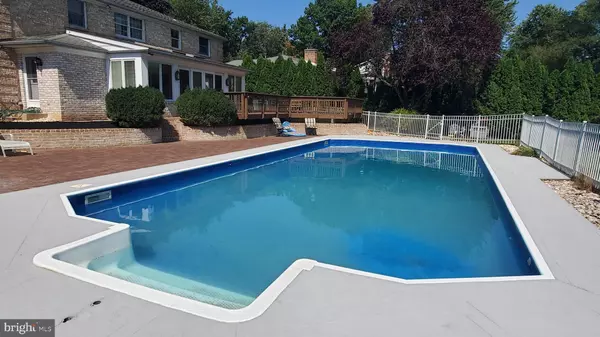 York, PA 17403,2255 DANDRIDGE DRIVE