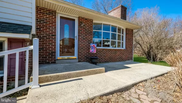 Chalfont, PA 18914,226 FORREST DR