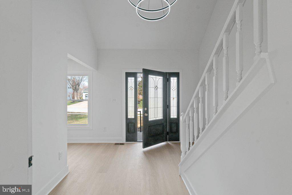 Baltimore, MD 21209,11 EMERALD RIDGE CT