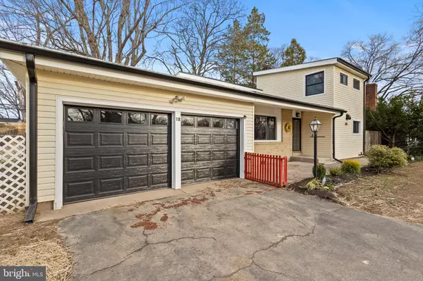 Yardley, PA 19067,12 MANOR LN #N