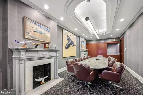 Philadelphia, PA 19103,1710-12 LOCUST ST