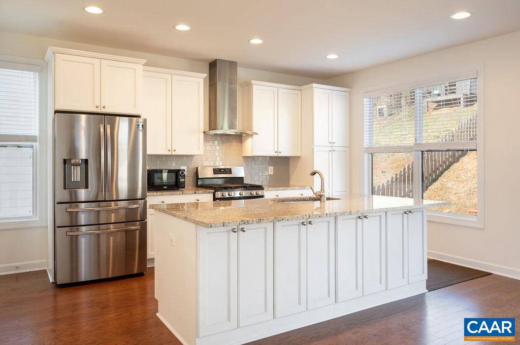 Charlottesville, VA 22903,324 HUNTLEY AVE