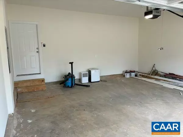 Louisa, VA 23093,124 WEST ST