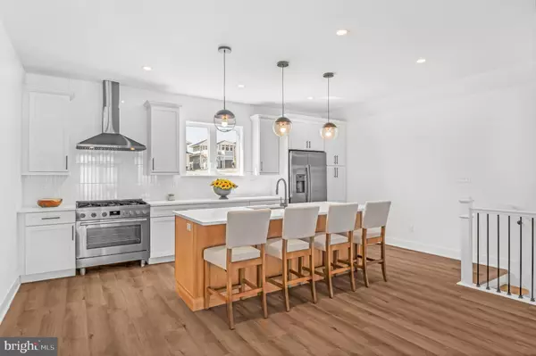 Wildwood Crest, NJ 08260,418-420 E FARRAGUT RD #B