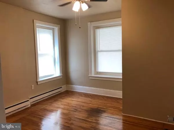 Souderton, PA 18964,102 W BROAD ST #1ST FLOOR APARTMENT