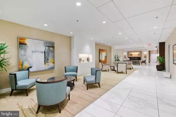 Bethesda, MD 20816,5101 RIVER RD #513