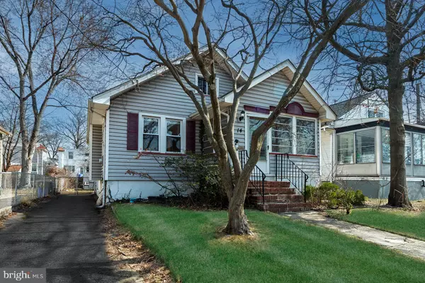 Collingswood, NJ 08108,14 W COULTER AVE