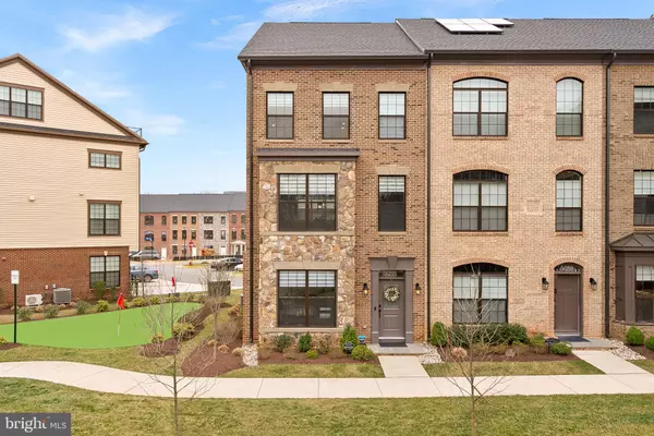 4422 FAIR LAKES CT, Fairfax, VA 22033