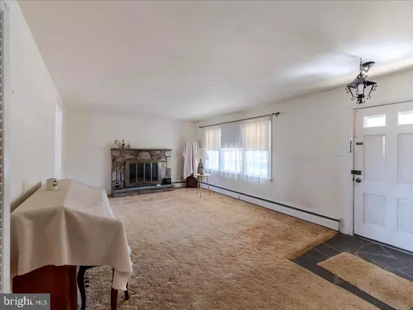 Willow Grove, PA 19090,246 COWBELL RD