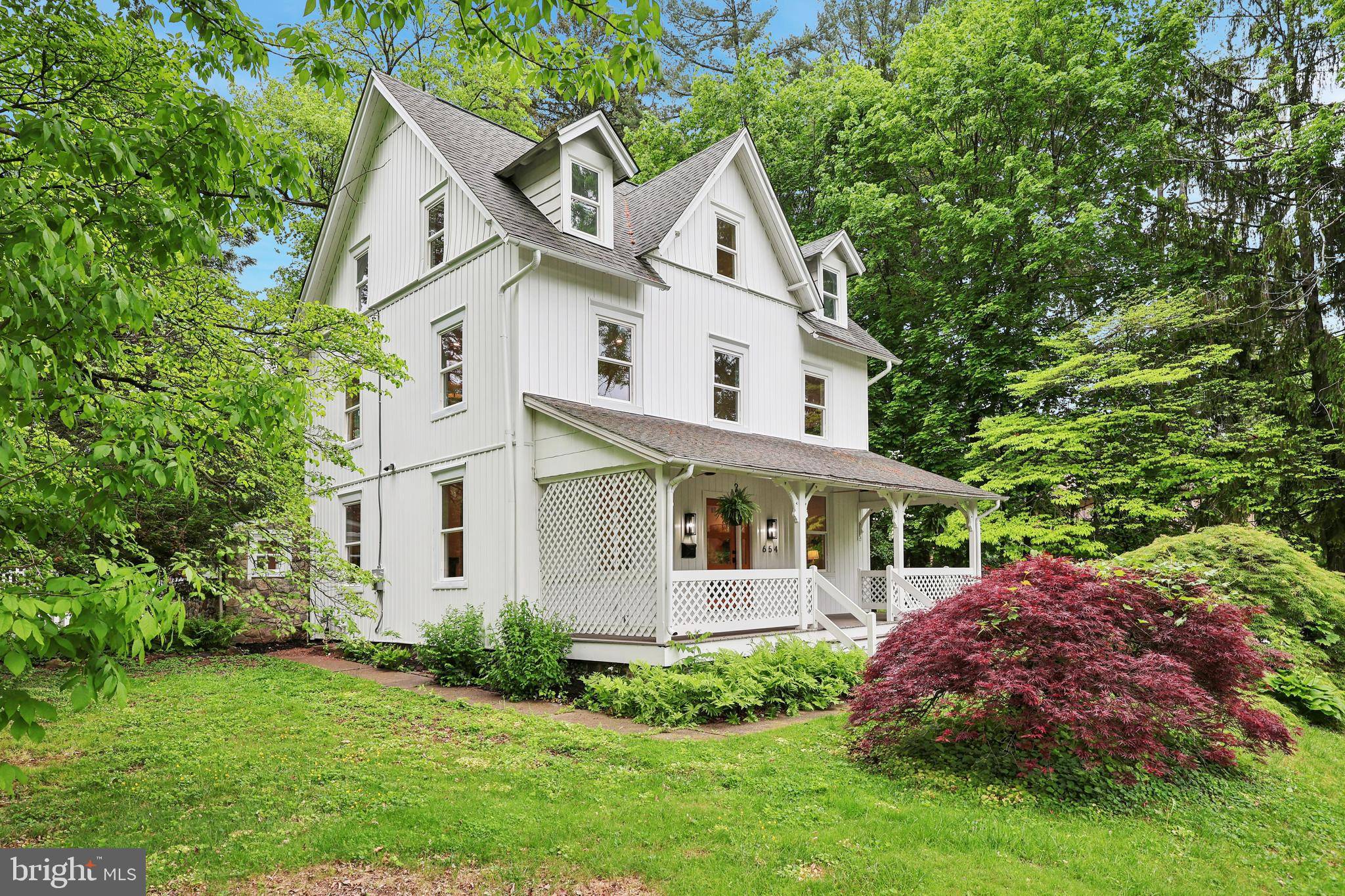 Villanova, PA 19085,100 RADNOR AVE