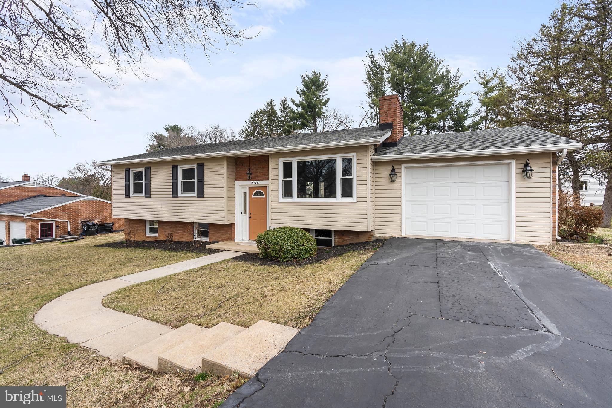 834 MONROE AVE, Hagerstown, MD 21740