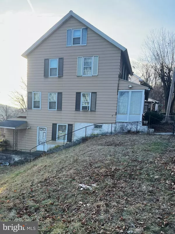 Coatesville, PA 19320,608 OLD LINCOLN HWY