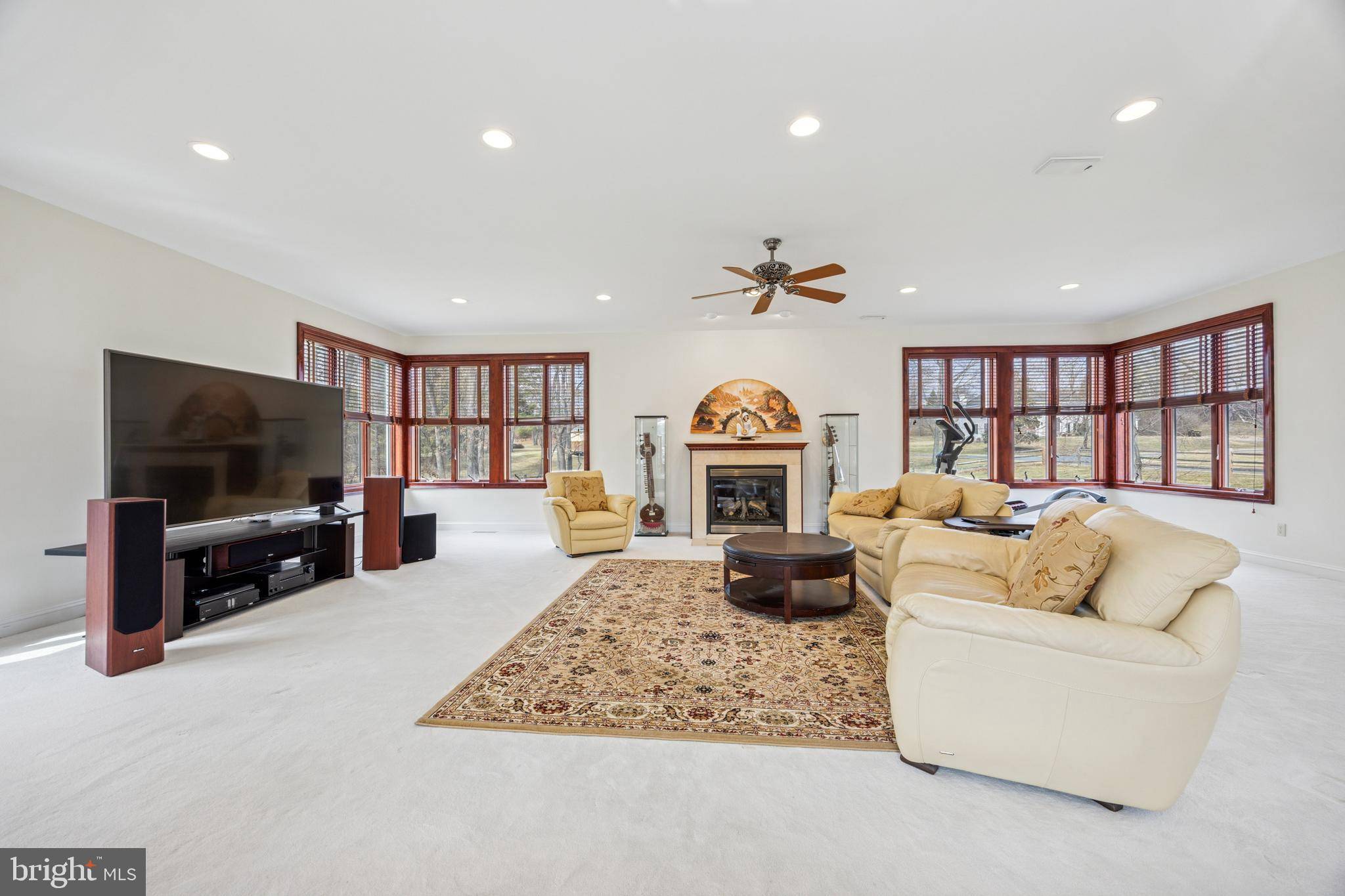 Blue Bell, PA 19422,640 CHATHAM LN