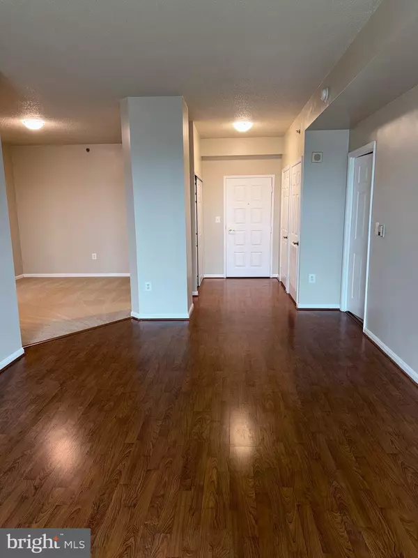 3210 N LEISURE WORLD BLVD #815, Silver Spring, MD 20906