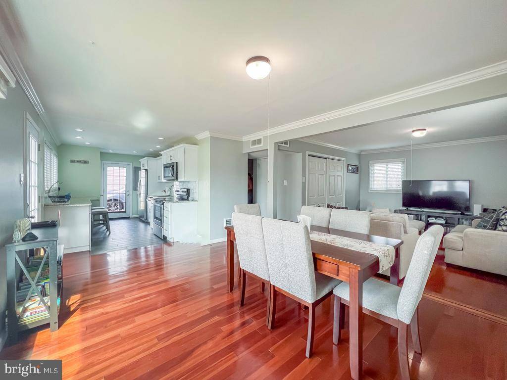 Morrisville, PA 19067,568 SHERMAN LN