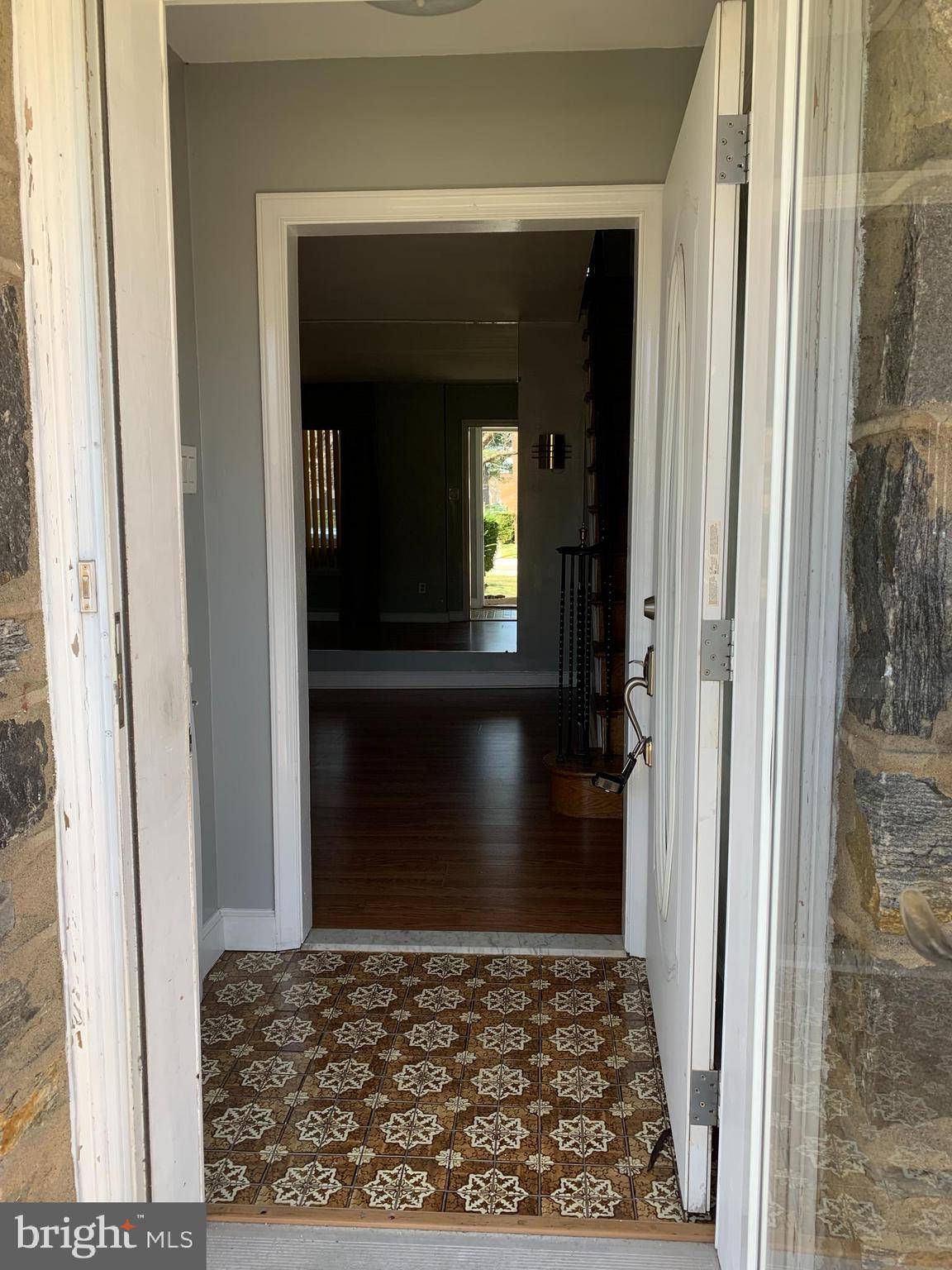 Philadelphia, PA 19152,2724 RHAWN ST