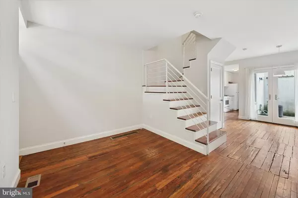 Philadelphia, PA 19147,1112 WEBSTER ST