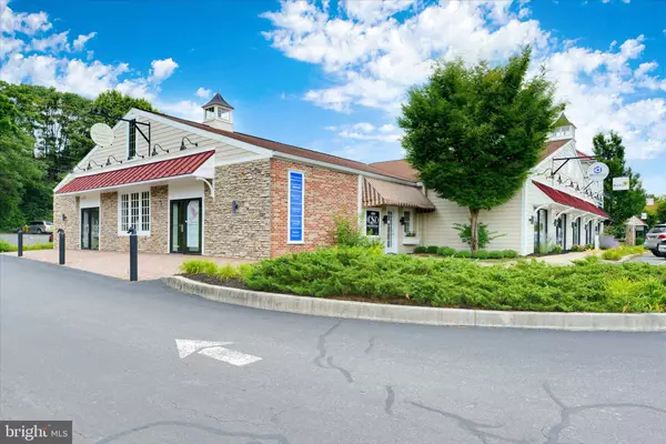 Leola, PA 17540,349 W MAIN ST #114