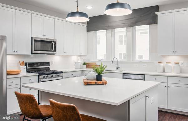 Laurel, MD 20724,302 HAZEL ALDER LN