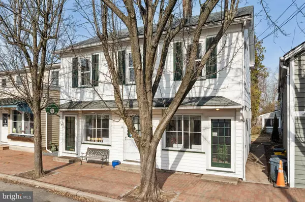 Hopewell, NJ 08525,14 SEMINARY AVE