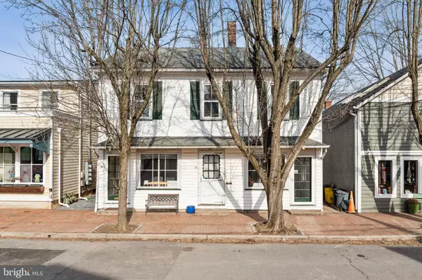 Hopewell, NJ 08525,14 SEMINARY AVE