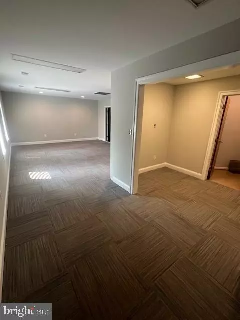 Warrenton, VA 20187,5441 OLD ALEXANDRIA TPKE