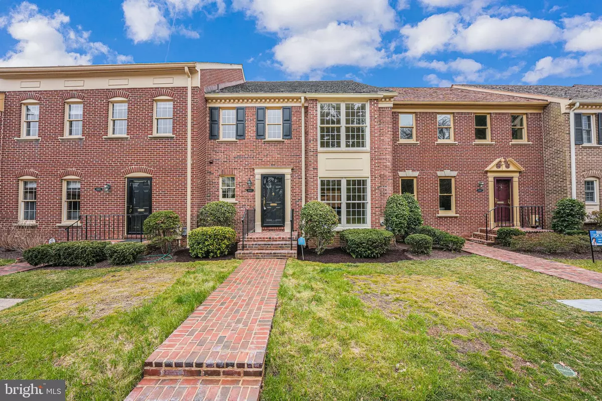 Mclean, VA 22101,6663 MADISON MCLEAN DR