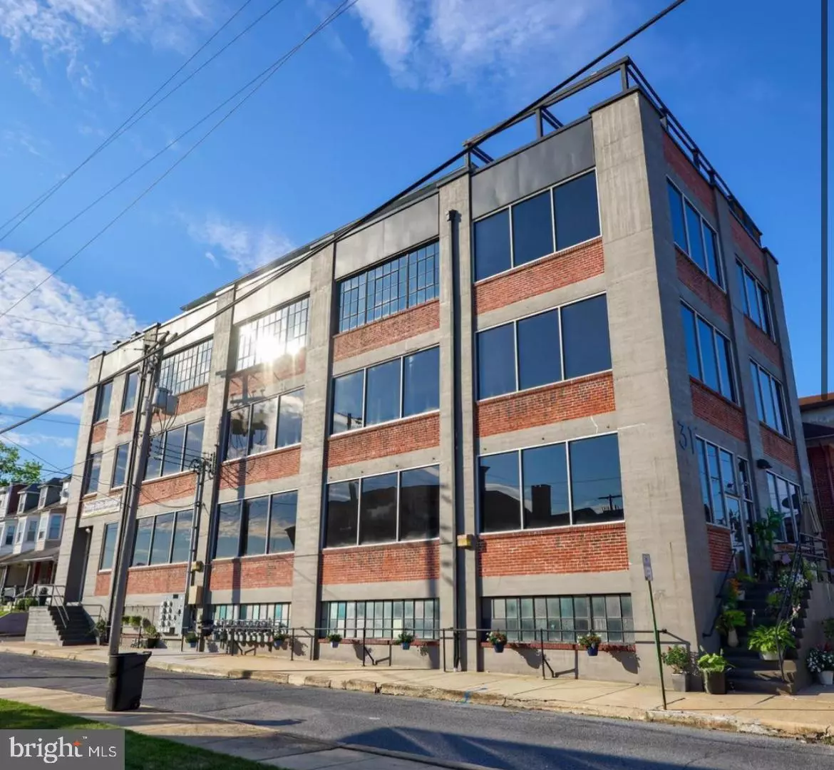 Reading, PA 19607,31 S STERLEY ST #401