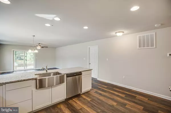 Colonial Beach, VA 22443,LOT 2 FERRY LNDG
