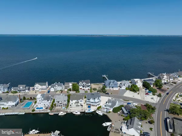 Barnegat, NJ 08005,121 CLIFTON RD