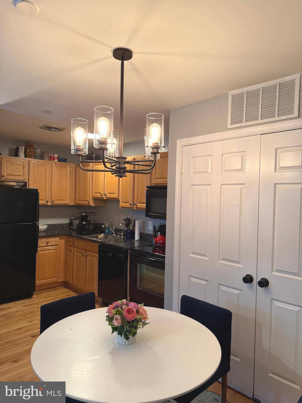 Washington, DC 20002,730 11TH ST NE #203