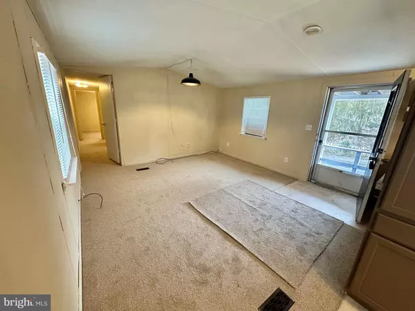 Holtwood, PA 17532,32 PARK LN