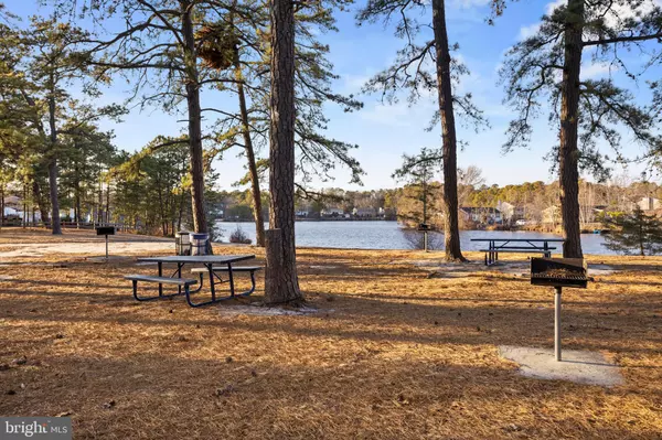 3 ESCAMBIA TRL, Browns Mills, NJ 08015