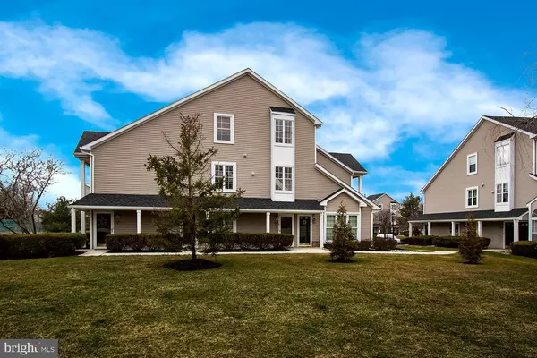 Mount Laurel, NJ 08054,1202-B SAXONY