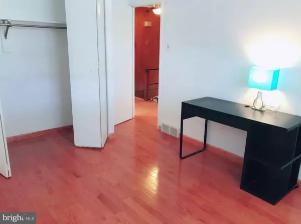 Philadelphia, PA 19122,1122 W OXFORD ST
