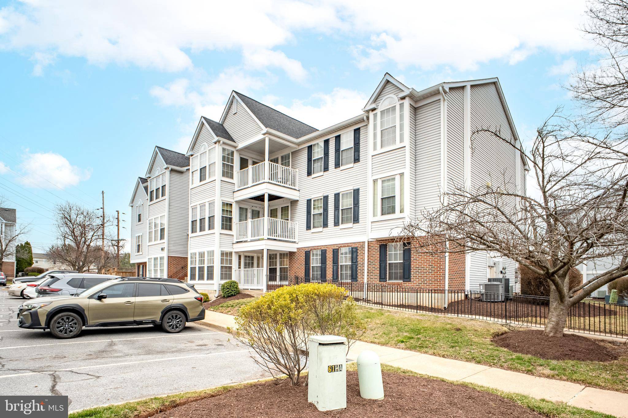 Frederick, MD 21703,607 HIMES AVE #104