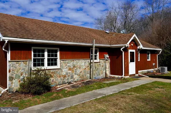 Oxford, PA 19363,401 RAY MAR RD