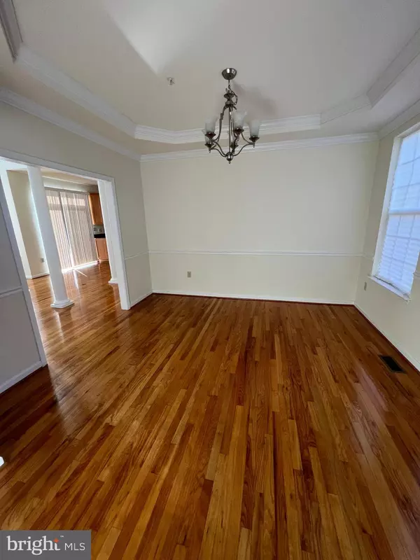 Clinton, MD 20735,6005 PLATA ST