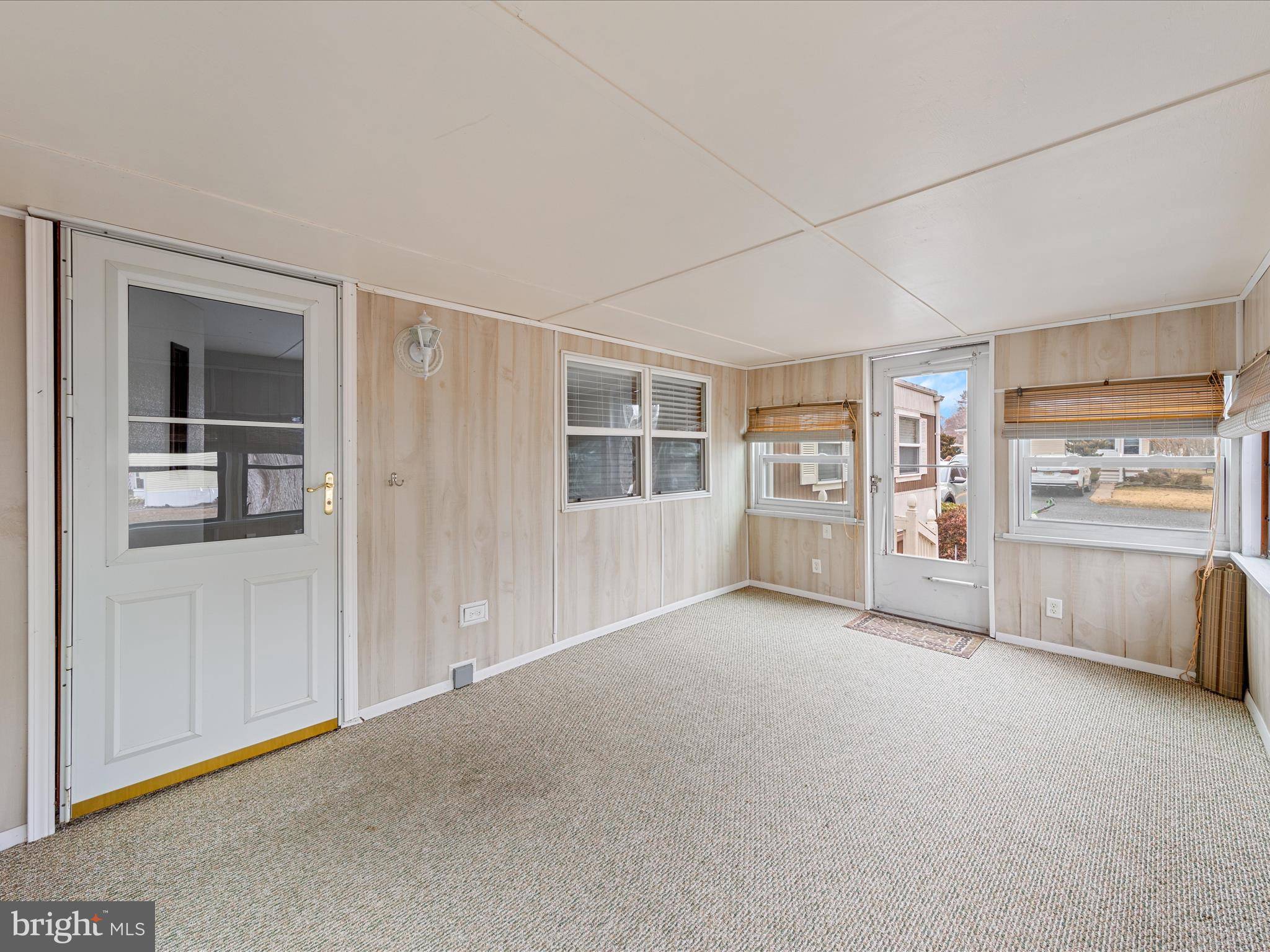 Lewes, DE 19958,23620 EAST BEACH DR #16197