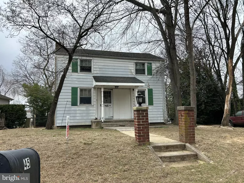 45 BURKE AVE, Deptford, NJ 08096