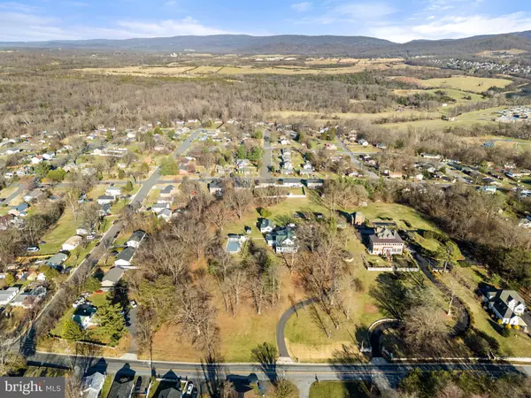 Front Royal, VA 22630,1521 N ROYAL AVE