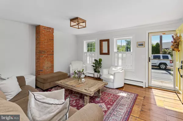 Bordentown, NJ 08505,147 SECOND ST