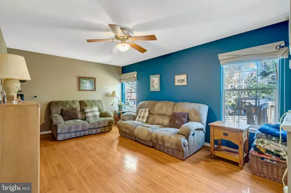 Manassas Park, VA 20111,9303 KAREN CT