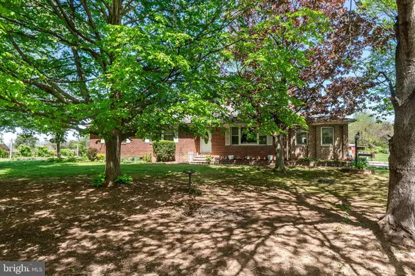 Littlestown, PA 17340,2226 HARNEY RD